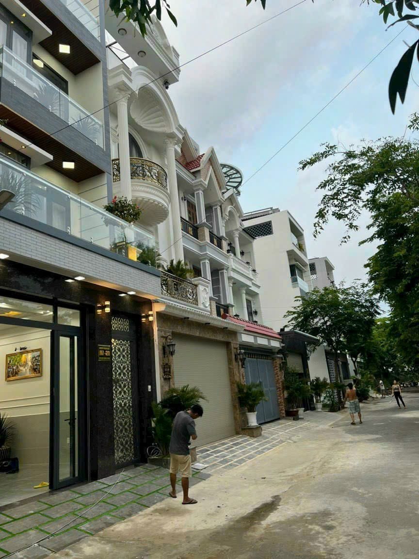 Bán nhà HXH 110 Bà Hom, 100m2, ngang 6m, KO QH, chỉ 7,8 tỷ TL 0906993584